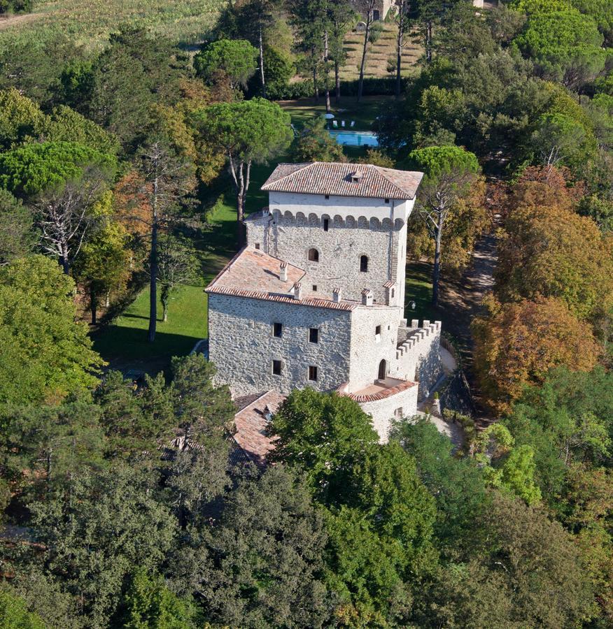 Gasthaus Castello Di Magrano Carbonesca Exterior foto