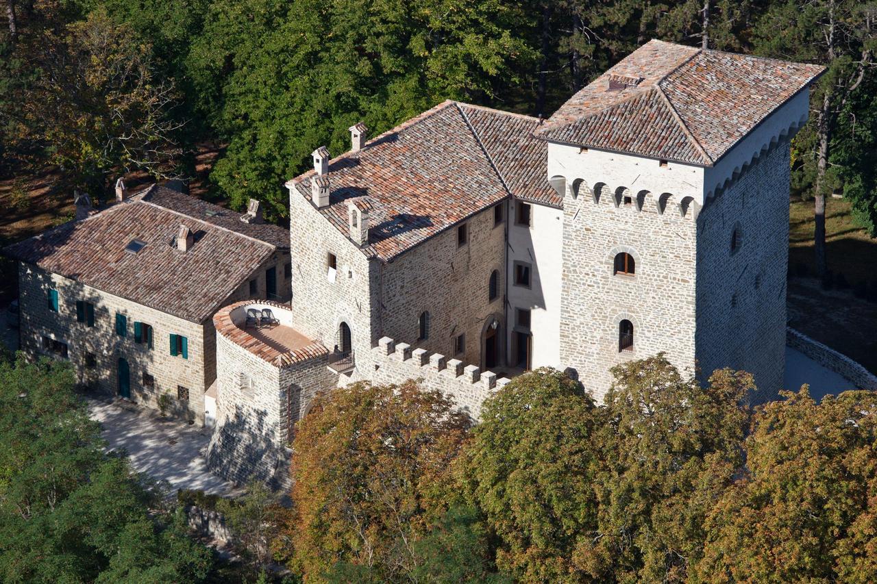 Gasthaus Castello Di Magrano Carbonesca Exterior foto